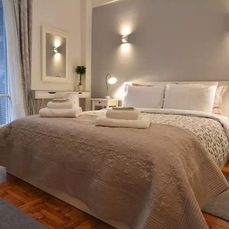Stylish Apartment In Kolonaki-2